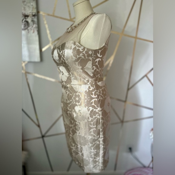Maggy London Metallic Floral Midi Dress - Picture 9 of 16